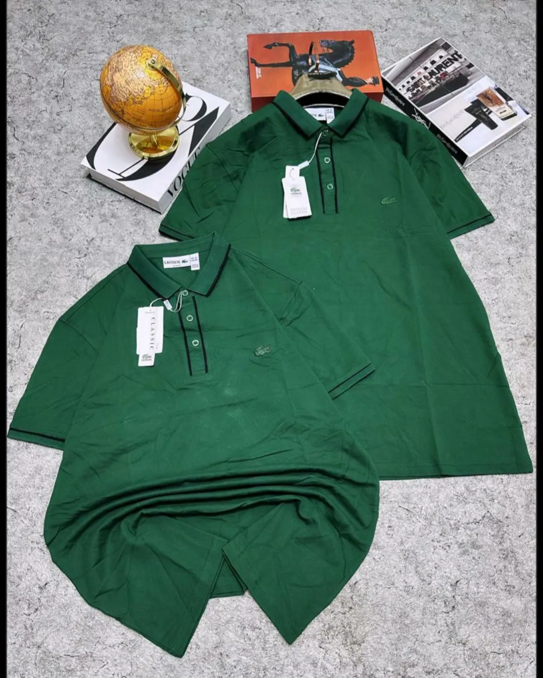 Manuel wears